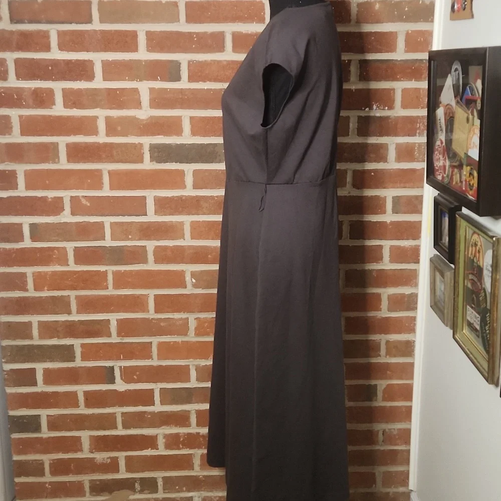 Ann Taylor Petite Charcoal Midi Dress, Size MP - Picture 3 of 8